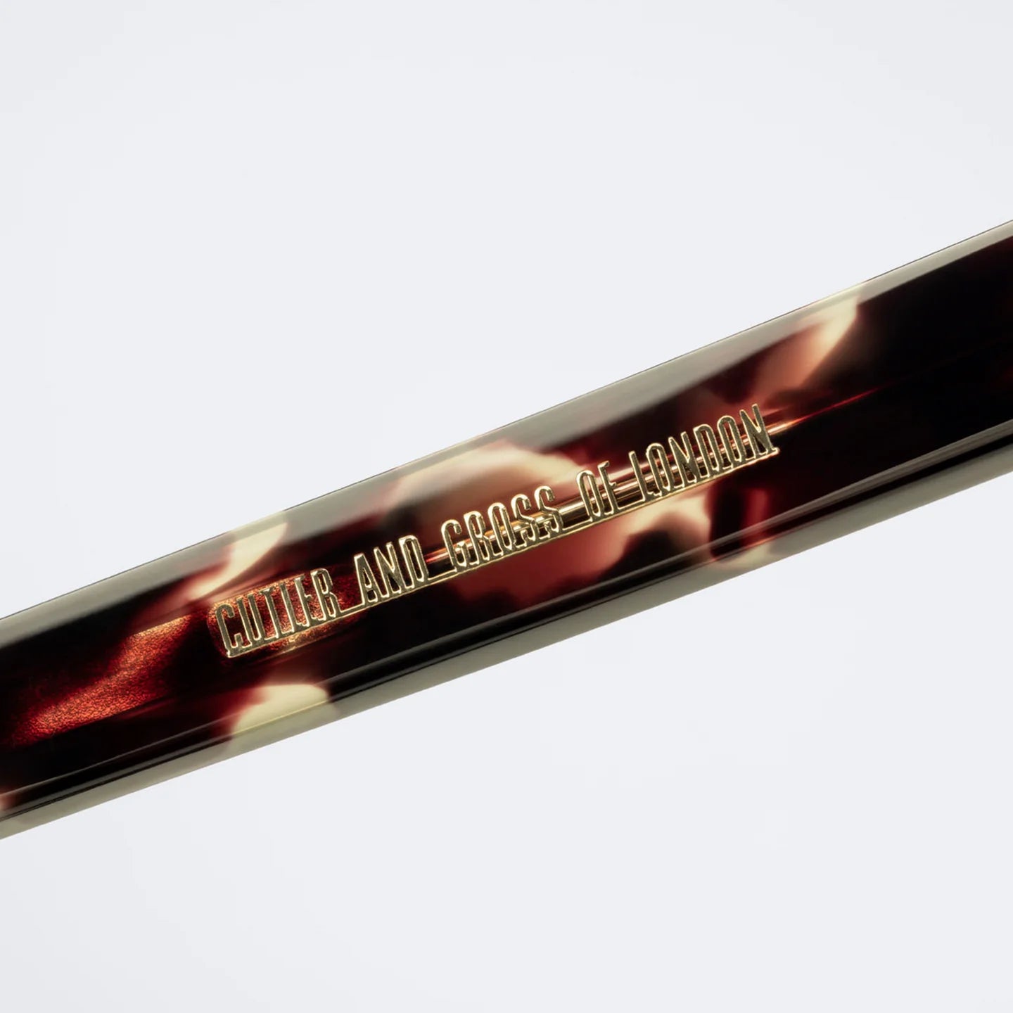 CUTLER AND GROSS CG0734S